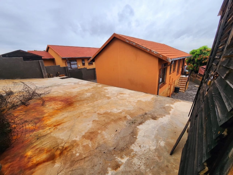 3 Bedroom Property for Sale in Tlhabane West North West